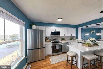 2917 Hickory Leaf Way in Silver Spring, MD - Building Photo - Building Photo