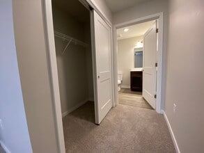 Keokuk Family Flats in Keokuk, IA - Foto de edificio - Building Photo