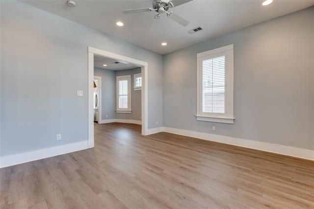 832 Melba St in Dallas, TX - Building Photo - Building Photo