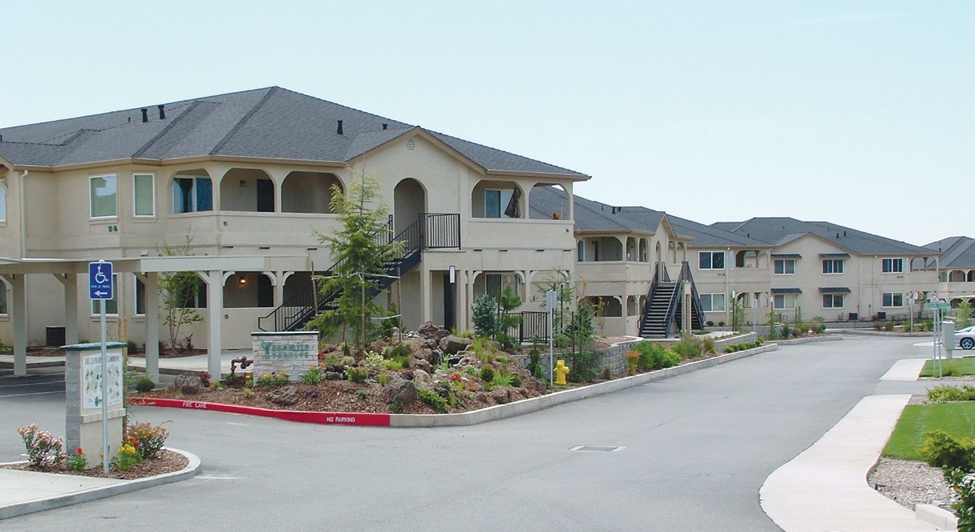 Yosemite Terrace Apartments Photo