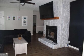 2132 Arlin St NE in Conyers, GA - Building Photo - Building Photo