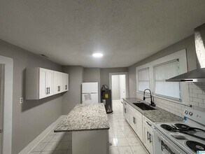 7736 Division Ave in Birmingham, AL - Building Photo - Building Photo
