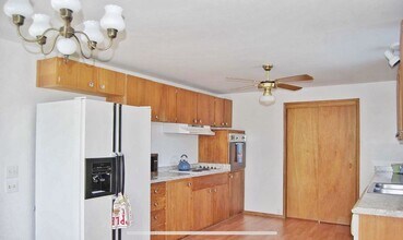 15110 204th Ave SE in Renton, WA - Building Photo - Building Photo