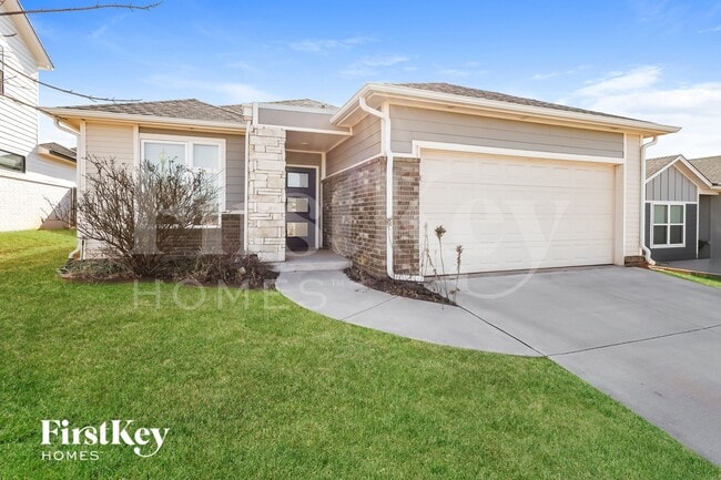 612 NW 182nd St in Edmond, OK - Building Photo - Building Photo