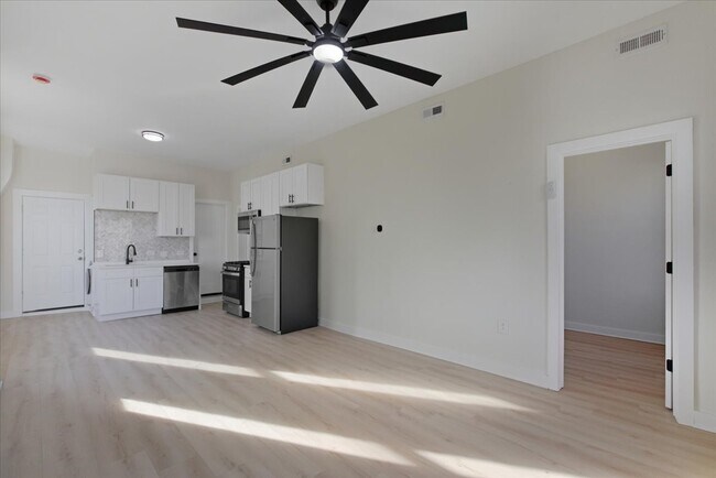 1324 W Ohio St in Chicago, IL - Building Photo - Building Photo