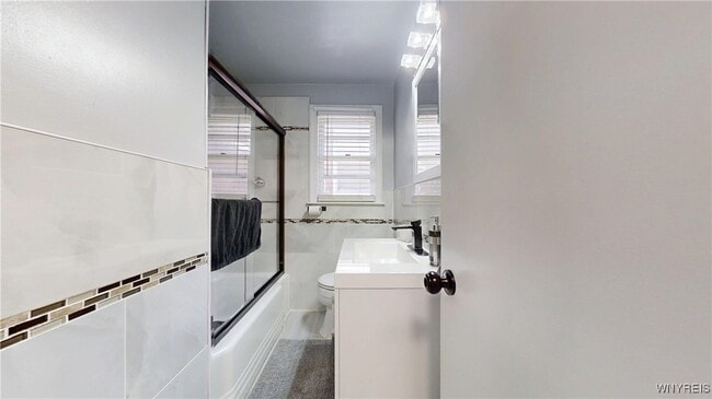 property at 1734 Elmwood Ave