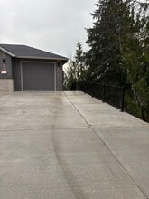 222 Curtis Dr in Longview, WA - Building Photo - Building Photo