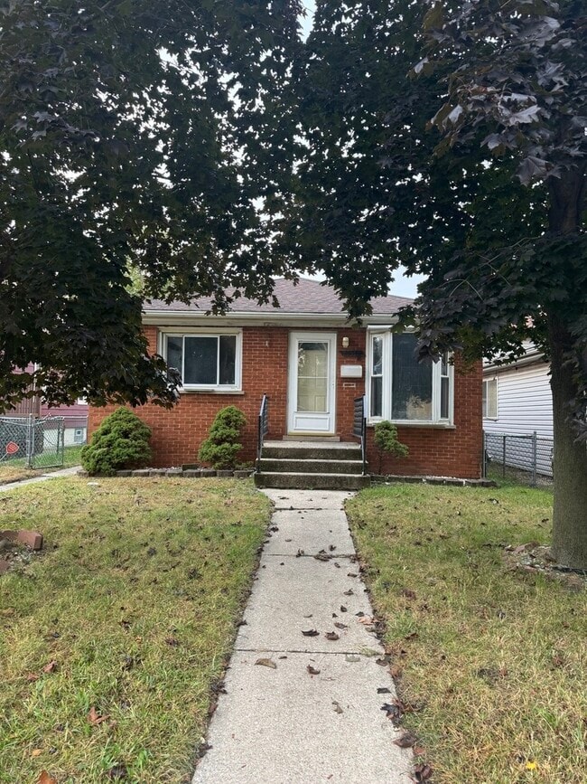 property at 14042 S Saginaw Ave