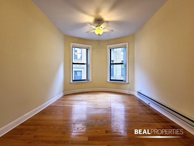 property at 1220 N Dearborn St