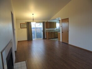 1301 W King St in Yakima, WA - Building Photo - Building Photo