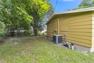 2005 NW 11th Ave in Fort Lauderdale, FL - Building Photo - Building Photo