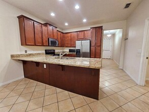 7347 Azalea Cove Cir in Azalea Park, FL - Building Photo - Building Photo