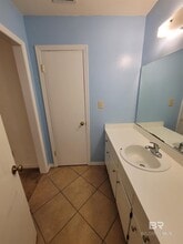 512 Lake Forest Blvd in Daphne, AL - Building Photo - Building Photo