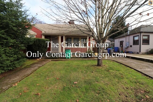 6134 NE 17th Ave in Portland, OR - Building Photo - Building Photo