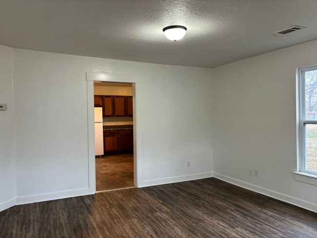 500 Bache St in Hartford, AR - Building Photo - Building Photo