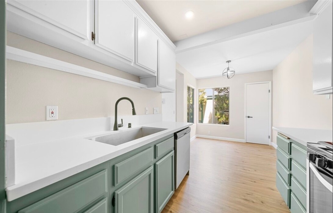 20415 S Vermont Ave, Unit 8 in Torrance, CA - Building Photo