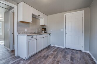 4813 40th St in Lubbock, TX - Building Photo - Building Photo