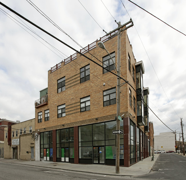 333 N 10th St in Philadelphia, PA - Building Photo - Building Photo