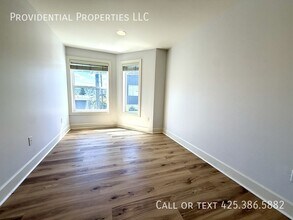 2229 Boylston Ave E in Seattle, WA - Building Photo - Building Photo