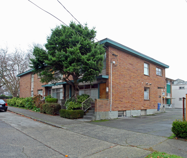 4912 Evanston Ave N in Seattle, WA - Building Photo - Building Photo