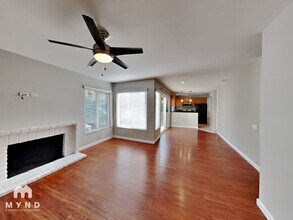 10565 Caminito Flores in San Diego, CA - Building Photo - Building Photo