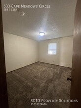 533 Cape Meadows Cir in Cape Girardeau, MO - Foto de edificio - Building Photo