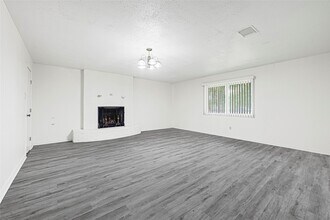 1231 Country Ln in Conroe, TX - Building Photo - Building Photo