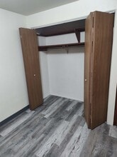 1114 Western Ave, Unit 3 in Green Bay, WI - Building Photo - Building Photo