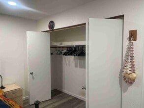 2105 Weeping Willow Way in Fallbrook, CA - Building Photo - Building Photo