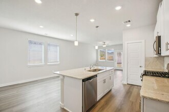 252 Charles Rdg Dr in Conroe, TX - Building Photo - Building Photo