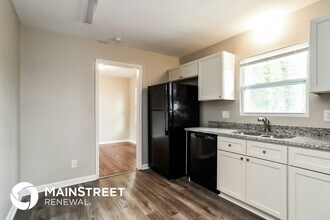 5909 Ruth Dr in Charlotte, NC - Foto de edificio - Building Photo