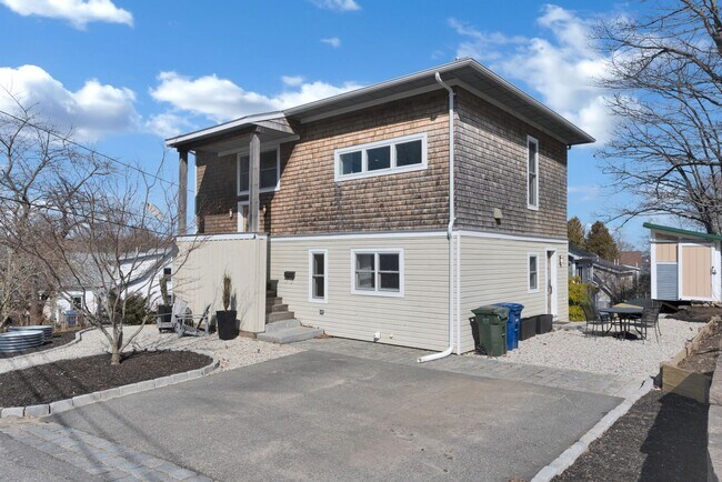 4 Gould Rd in South Portland, ME - Building Photo - Building Photo