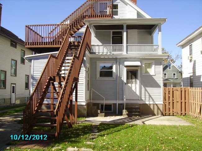 3922 S Madison Ave in Norwood, OH - Building Photo - Building Photo