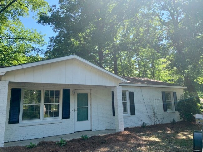9 Findlater Rd in Phenix City, AL - Building Photo - Building Photo