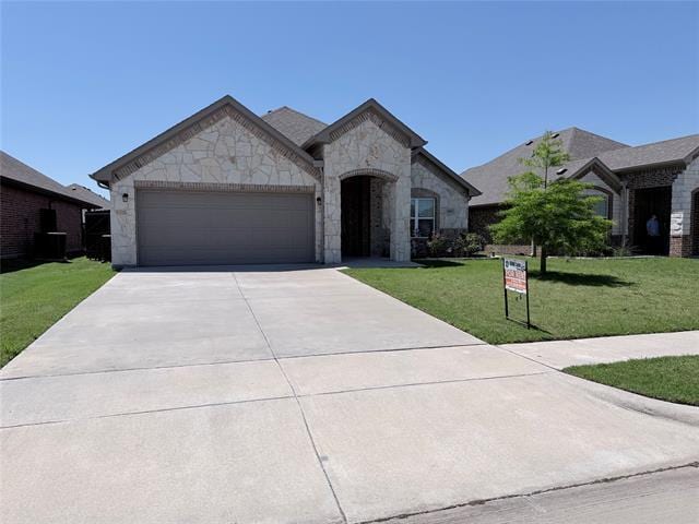 property at 1001 Hardaway Ln