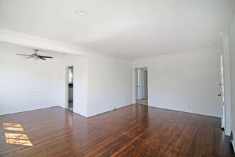 1706 Pullman Ln-Unit -1706 A (Rear) in Redondo Beach, CA - Foto de edificio - Building Photo