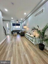 1636 S Bailey St in Philadelphia, PA - Building Photo