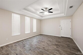3421 Sahara Dr, Unit 1 in Edinburg, TX - Building Photo - Building Photo