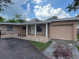 5770 SW 60th St in Miami, FL - Building Photo