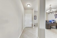 3325 Stirrat St, Unit 411B in Pflugerville, TX - Building Photo - Building Photo