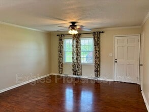 383 N Washington St in Pikeville, NC - Building Photo - Building Photo