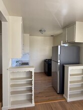 602 N Manhattan Pl, Unit 2 in Los Angeles, CA - Building Photo - Building Photo