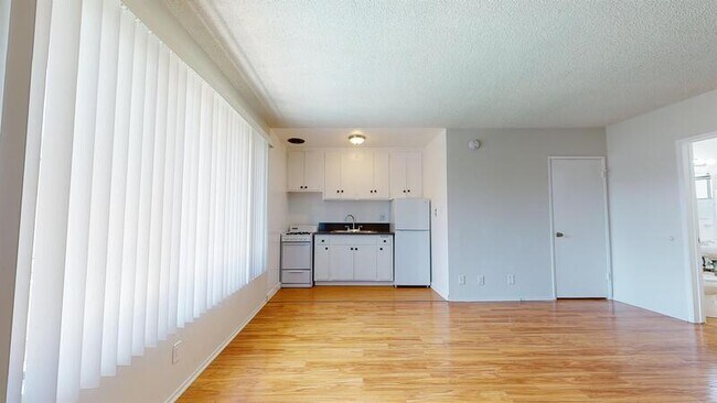 1311 Venice Blvd. in Los Angeles, CA - Building Photo - Building Photo