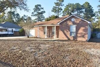 26 Village Ln in Freeport, FL - Building Photo - Building Photo