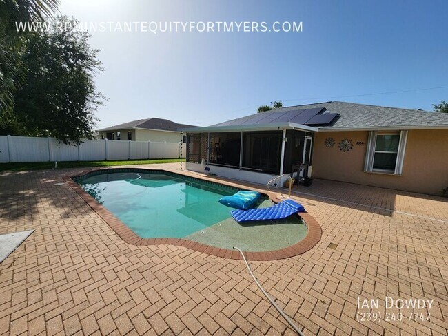 property at 1306 SW 13th Terrace