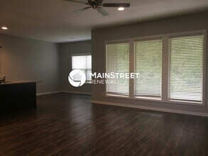 213 NE Kim Ct in Grain Valley, MO - Building Photo - Building Photo
