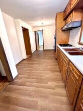 2618 W Elm St in Springfield, MO - Foto de edificio - Building Photo