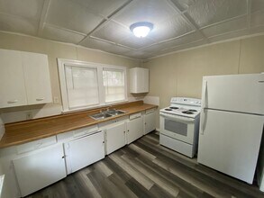 2317 Bertha St in Jacksonville, FL - Foto de edificio - Building Photo
