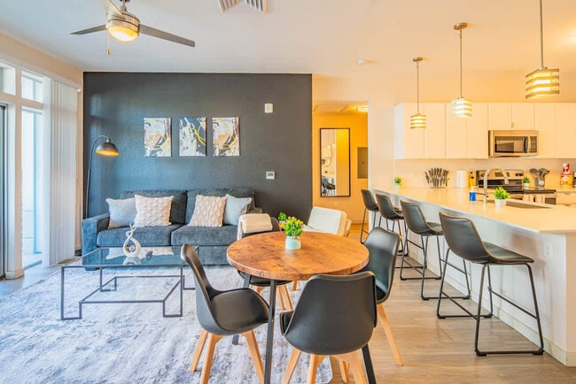295 E Roosevelt St in Phoenix, AZ - Building Photo - Building Photo