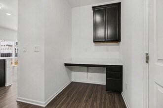 832 Kuss Dr in Saline, MI - Building Photo - Building Photo